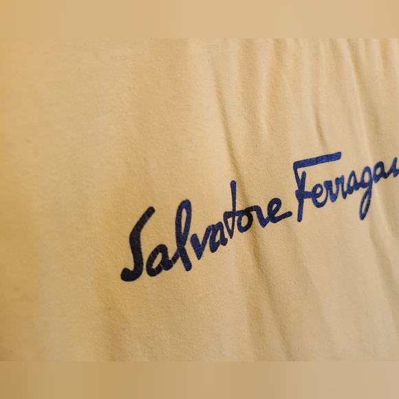 🍌Salvatore Ferragamo - Yellow Tee - Size S - Picture 2 of 5